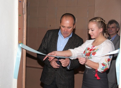 Учні Пологівської школи отримали подарунок від народного депутата  - комп’ютерний клас